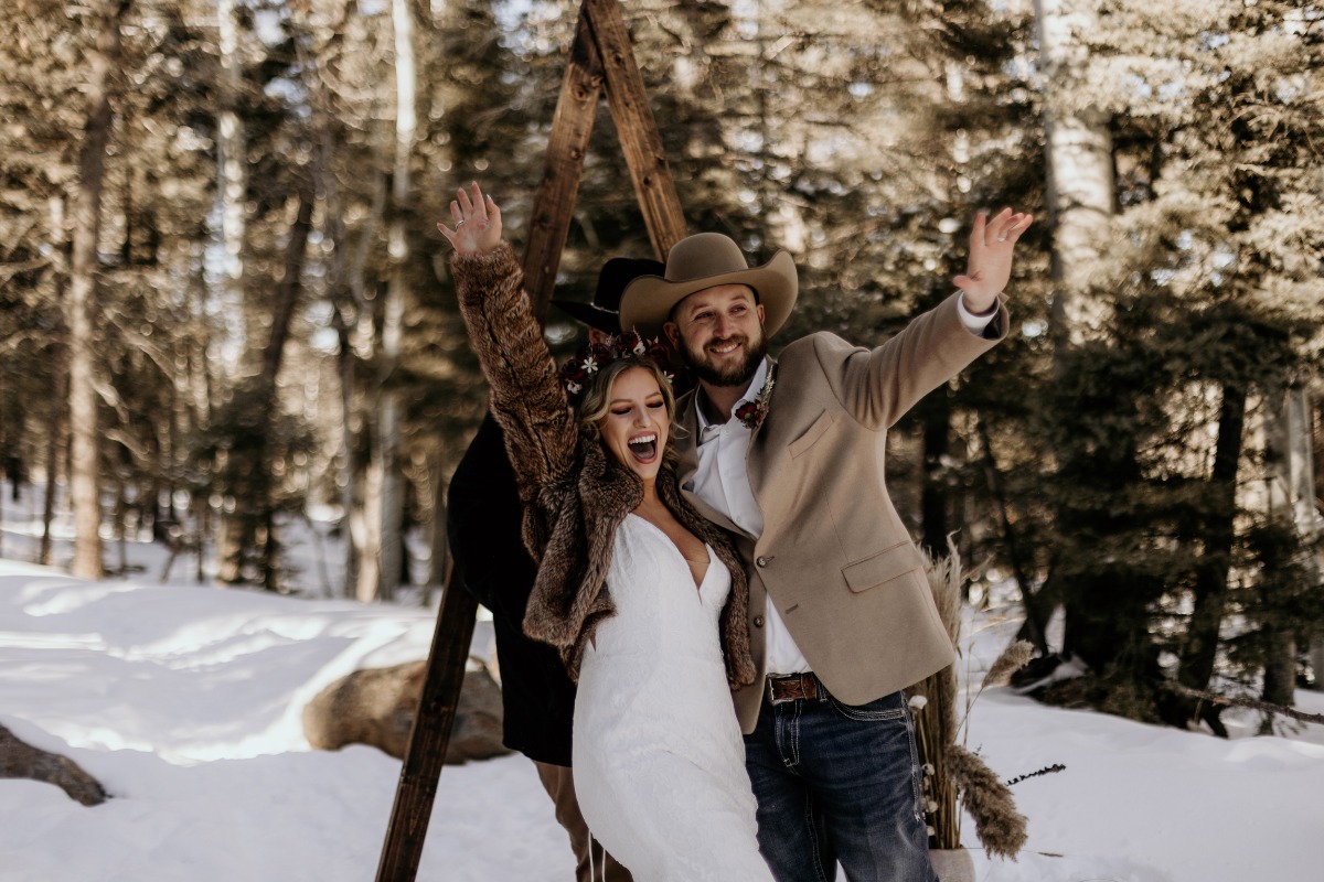 snowy-winter-angel-fire-new-mexico-elope