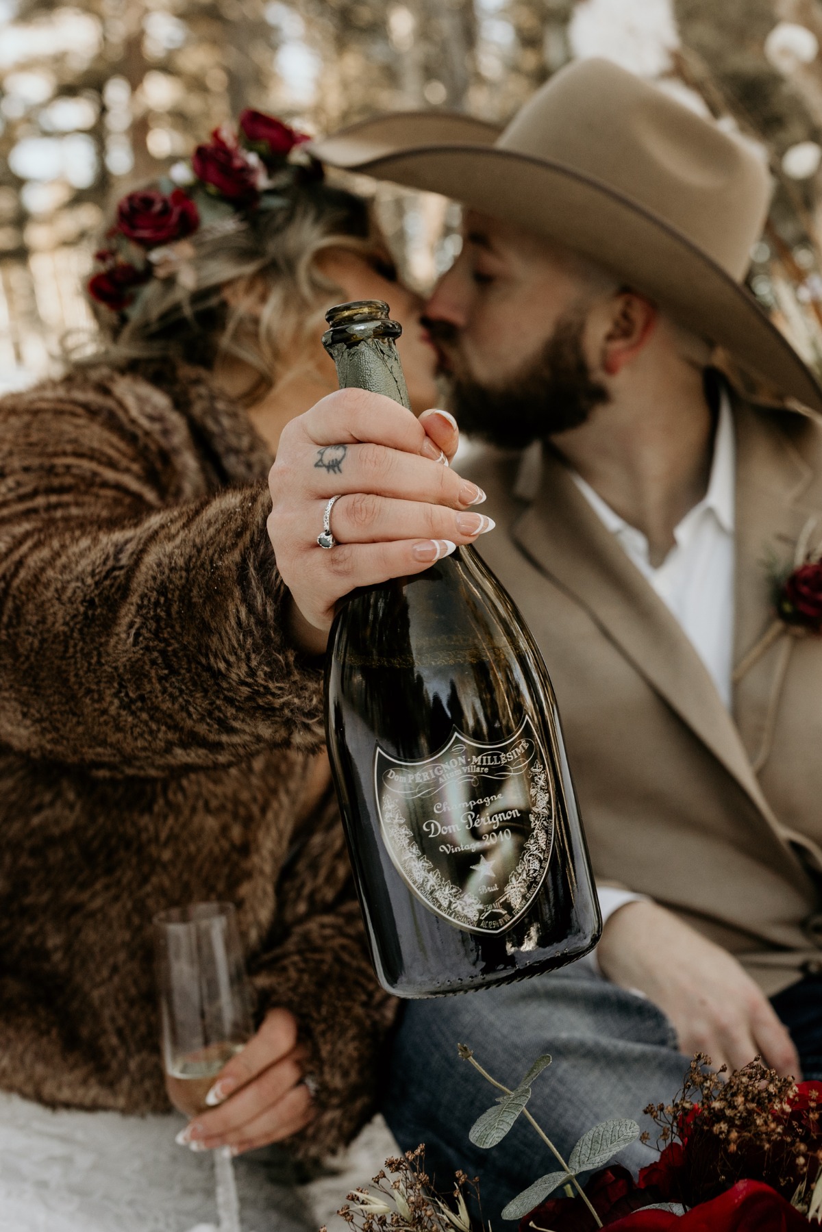 snowy-winter-angel-fire-new-mexico-elope
