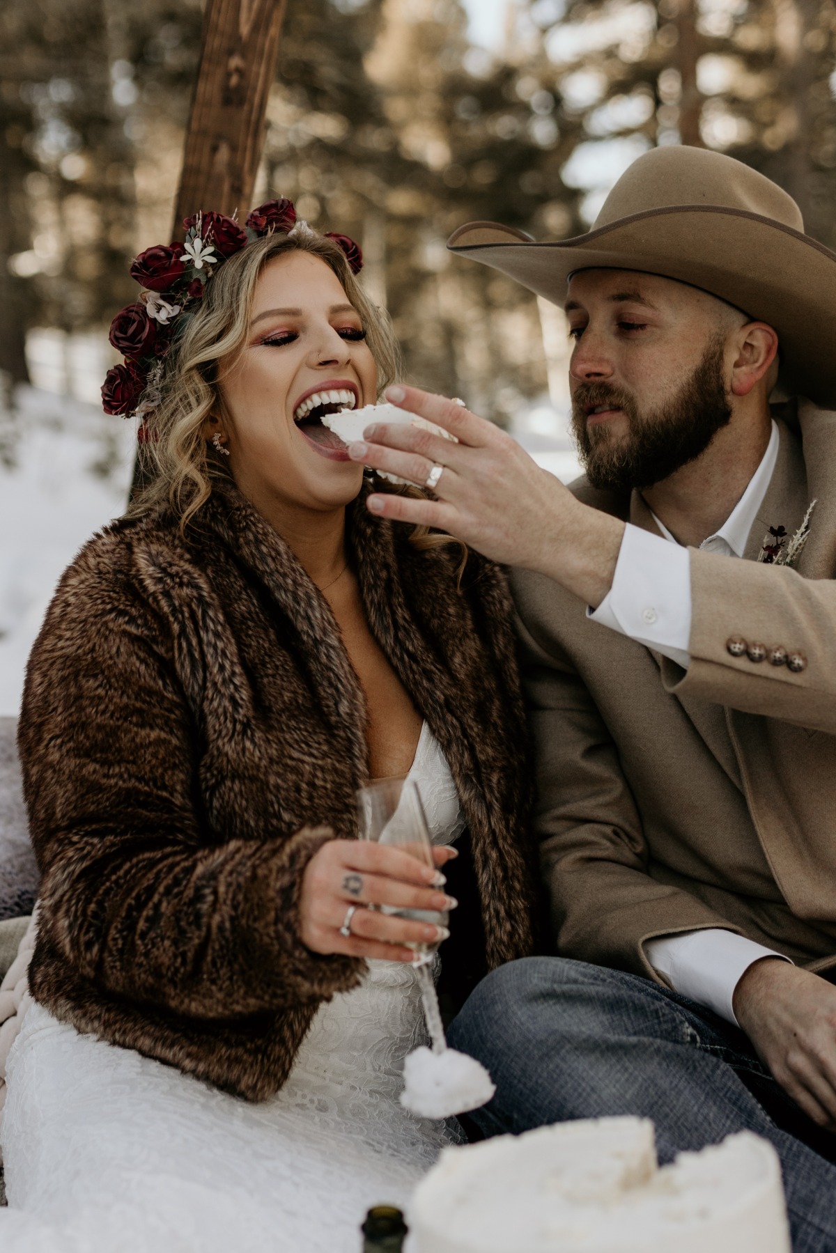snowy-winter-angel-fire-new-mexico-elope