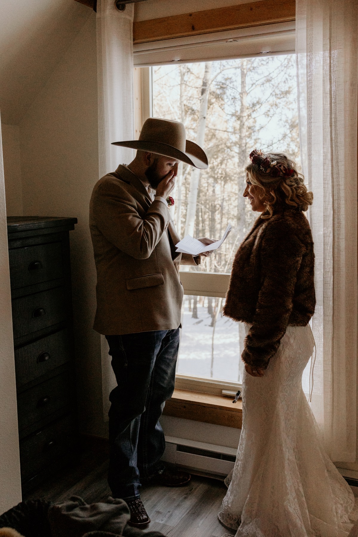 snowy-winter-angel-fire-new-mexico-elope