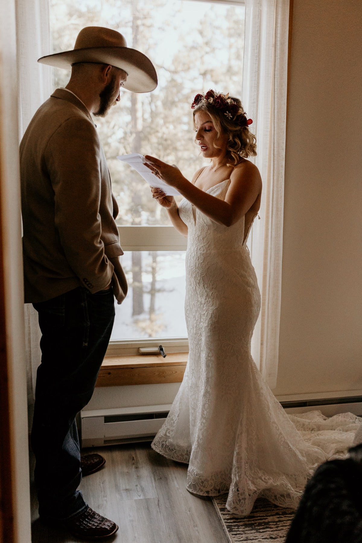 snowy-winter-angel-fire-new-mexico-elope