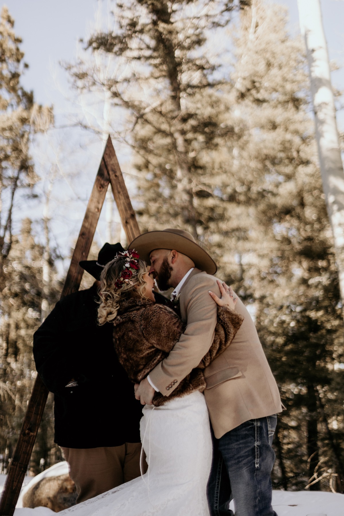 snowy-winter-angel-fire-new-mexico-elope