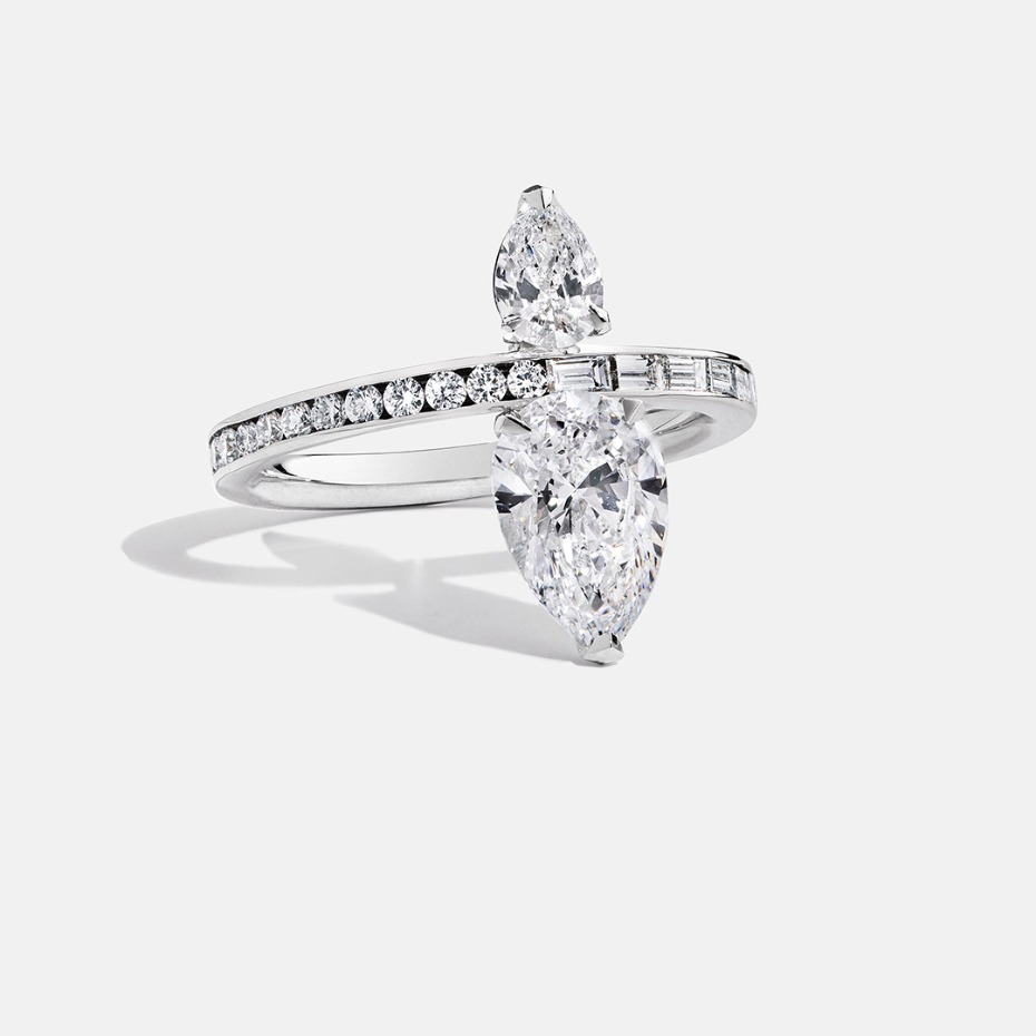 Unique and Amazing Engagement Rings of 2022- Aether Diamonds Horizon Double Diamond Ring