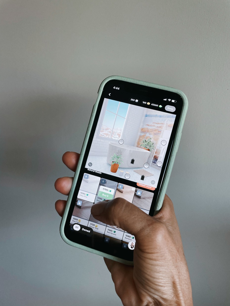 Download This Free Home Design App If You’re Looking for a Fun Distraction After Your Wedding Day