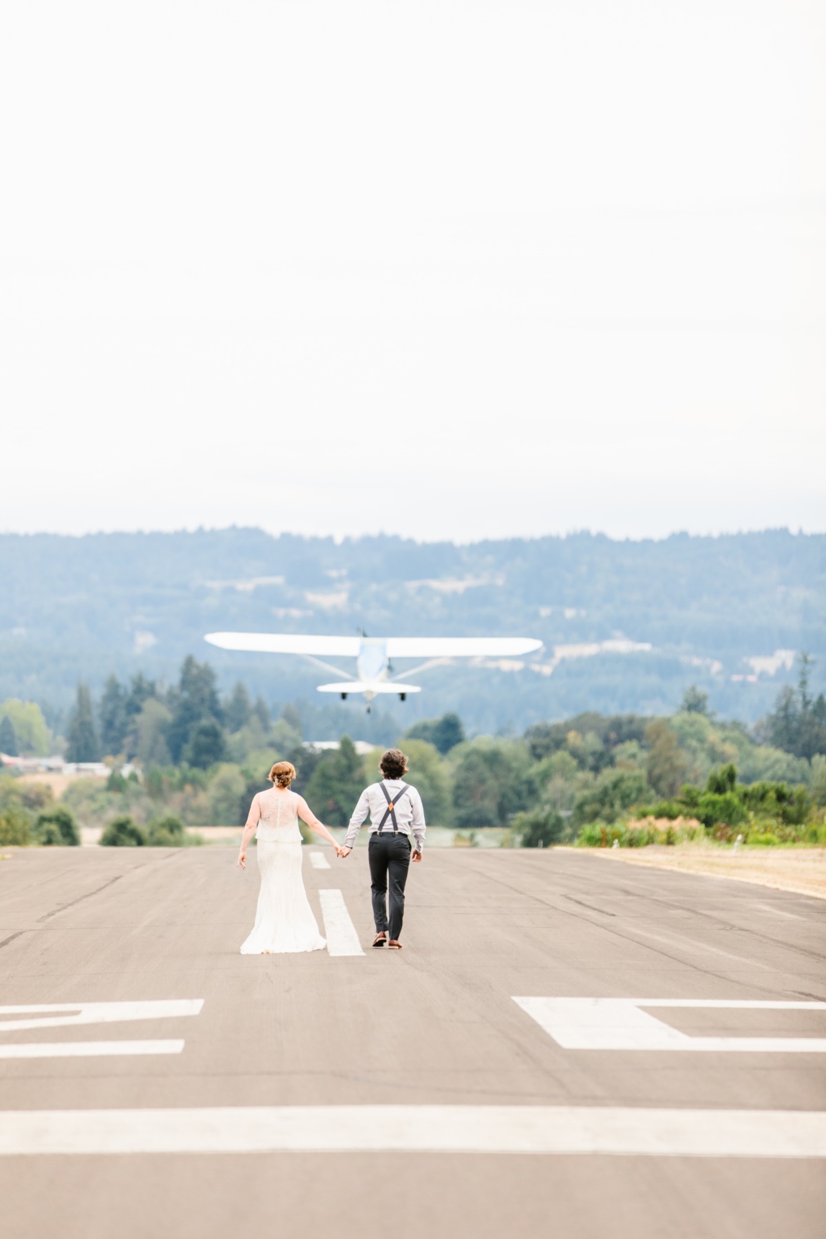 A Timeless Wedding Takes Flight in Oregon