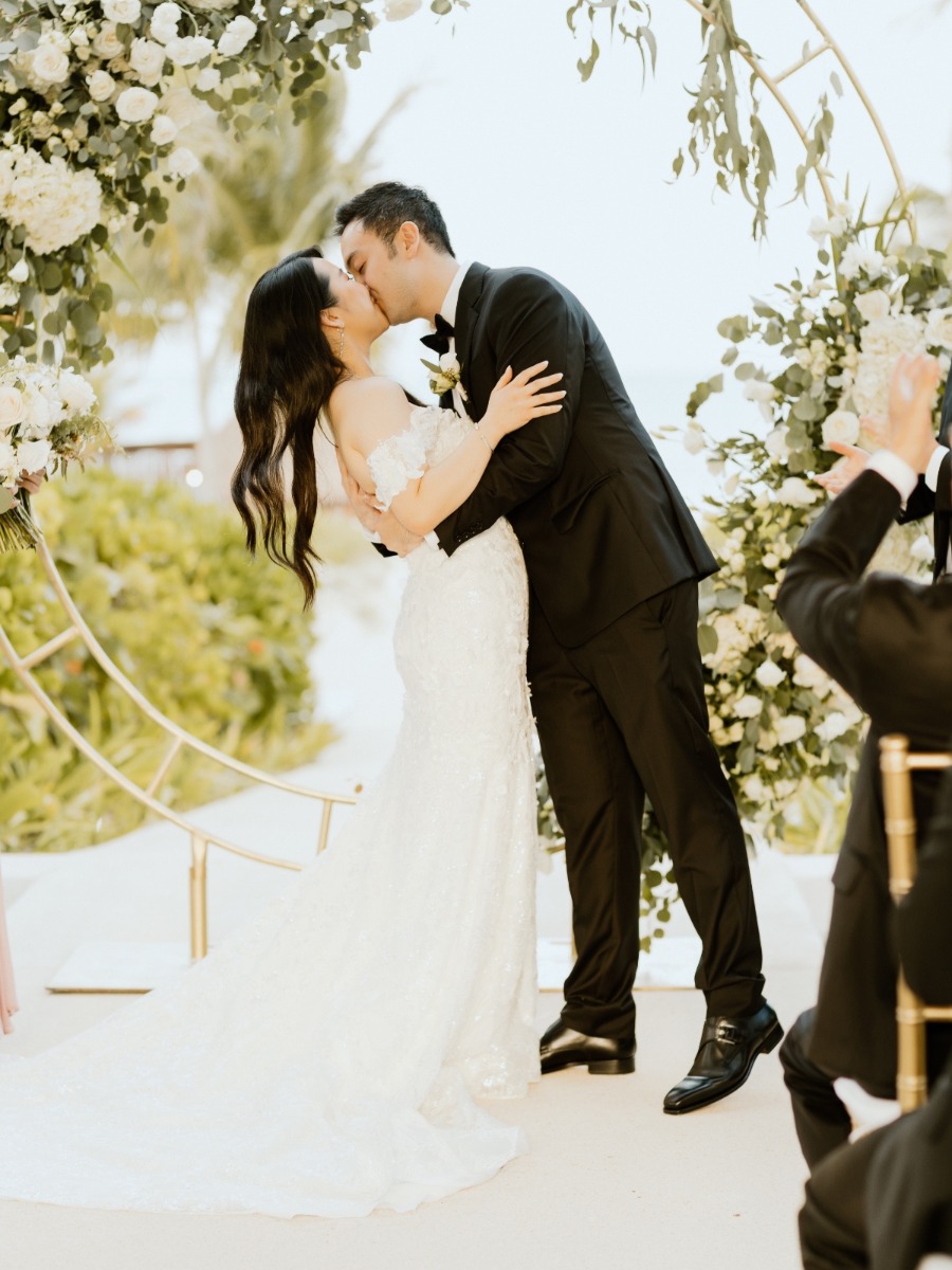 This Picture-Perfect Beachside Wedding In Cancun Holds The Secret Behind Every Successful Wedding Design