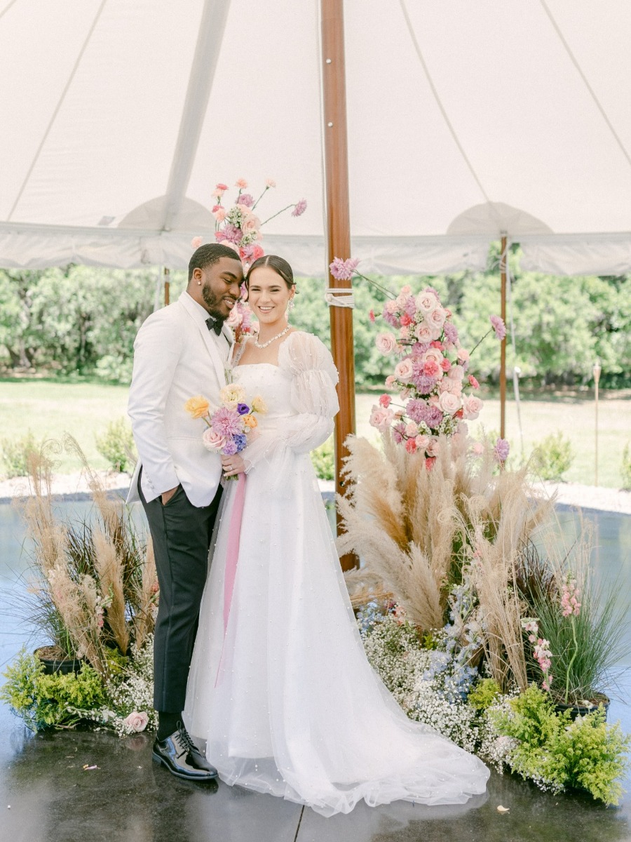 Romance Blossoms at this Floridian and Floral-Inspired Inspo Shoot