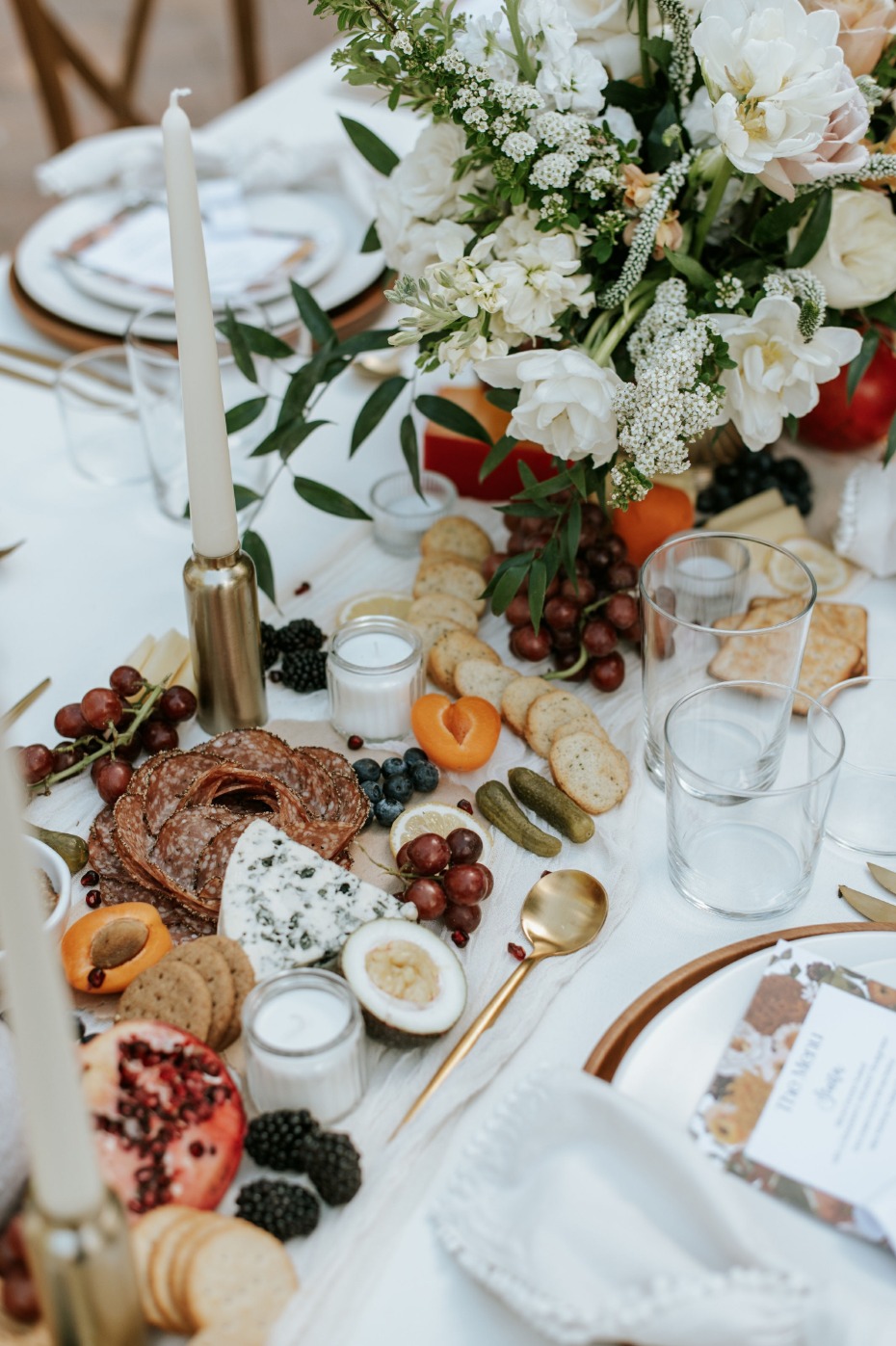This Charming Garden Wedding Look Like It Jumped Off The Pages Of Your Favorite Jane Austin Novel