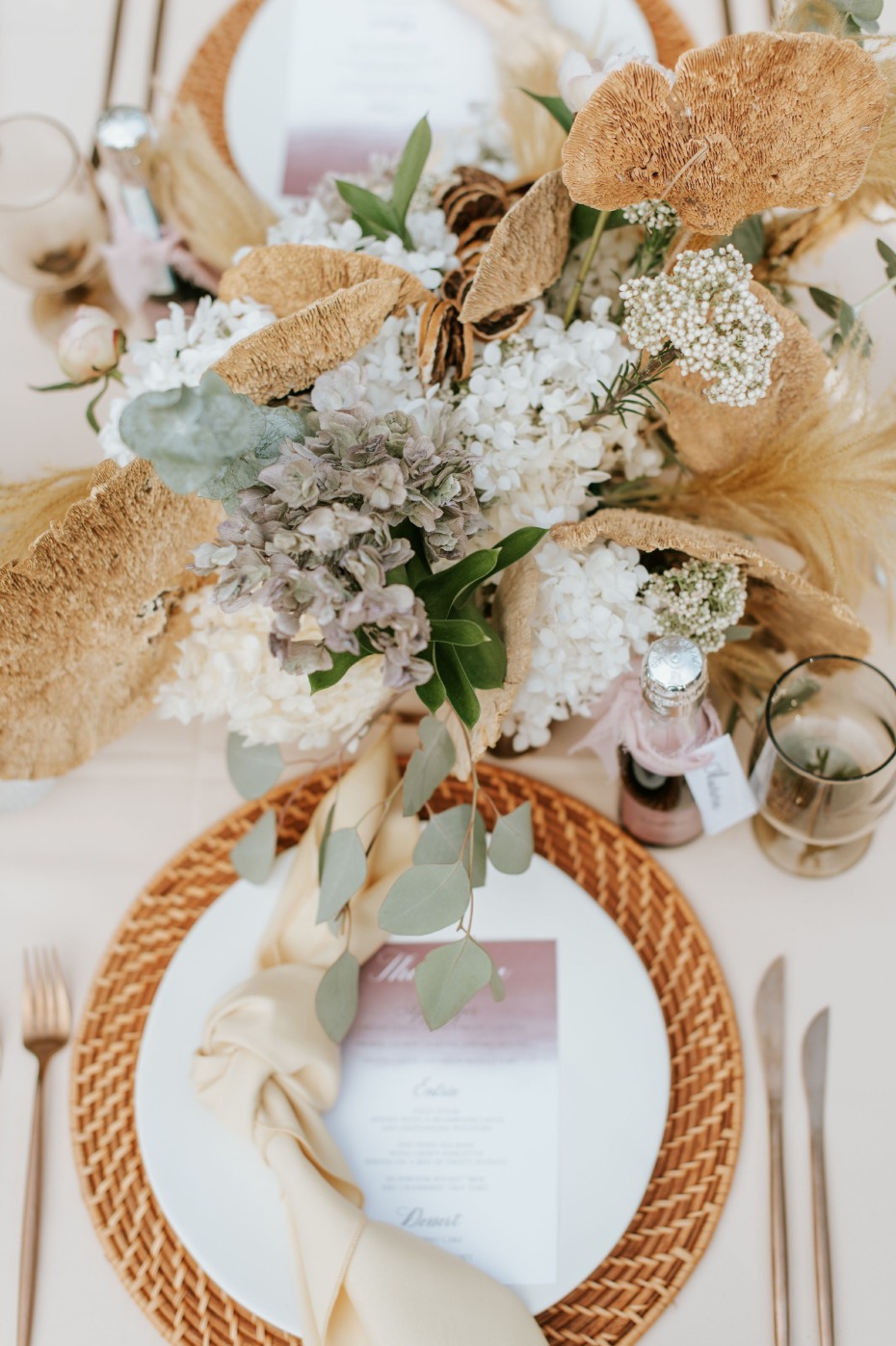 This Charming Garden Wedding Look Like It Jumped Off The Pages Of Your Favorite Jane Austin Novel