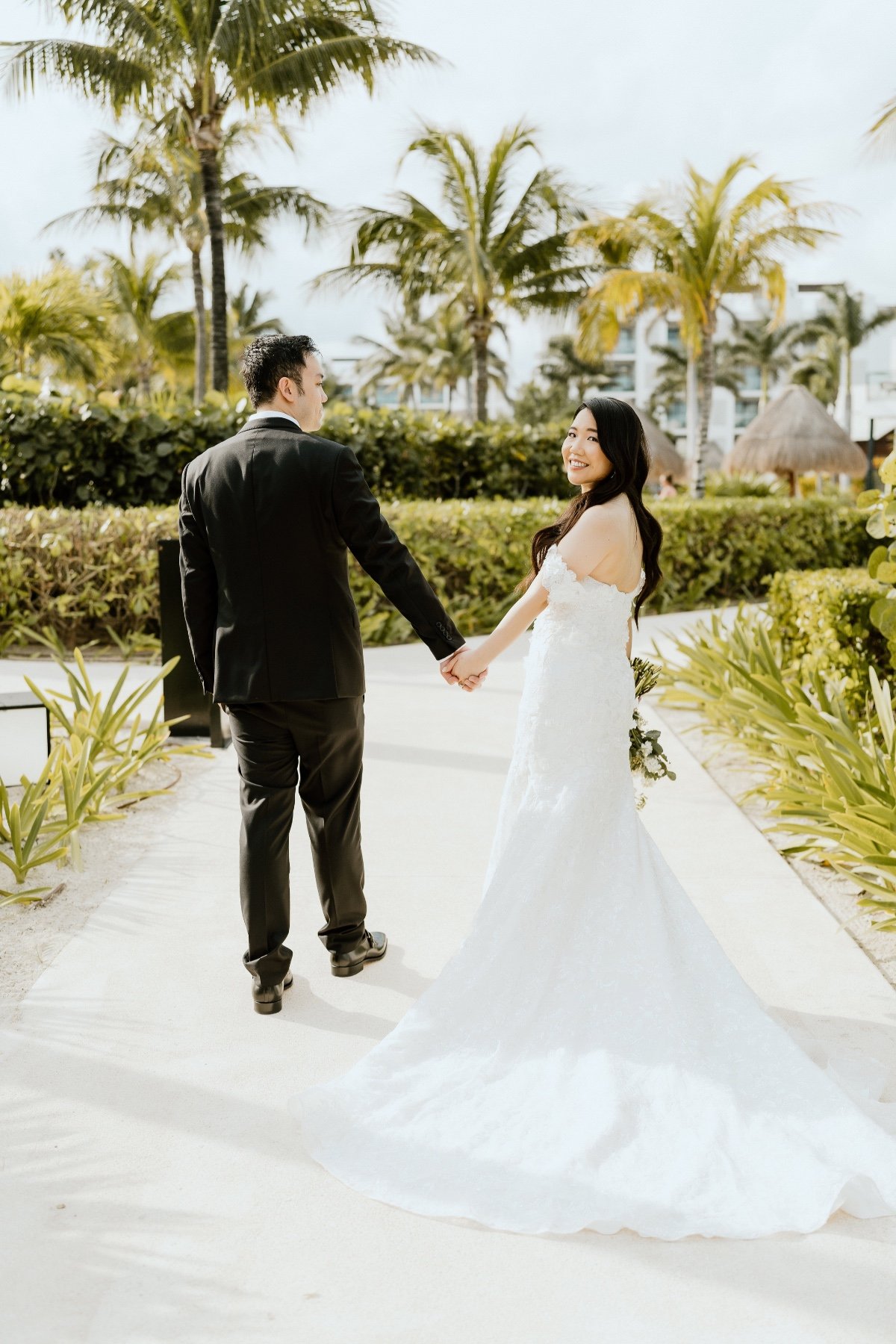 This Picture-Perfect Beachside Wedding In Cancun Holds The Secret Behind Every Successful Wedding Design