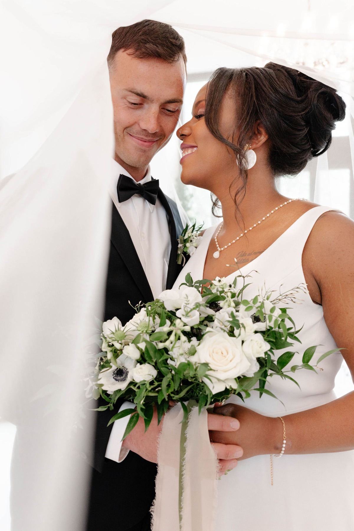 This French Military Wedding Inspo Honors the Bride and Groom’s Wedding Day Through Tradition