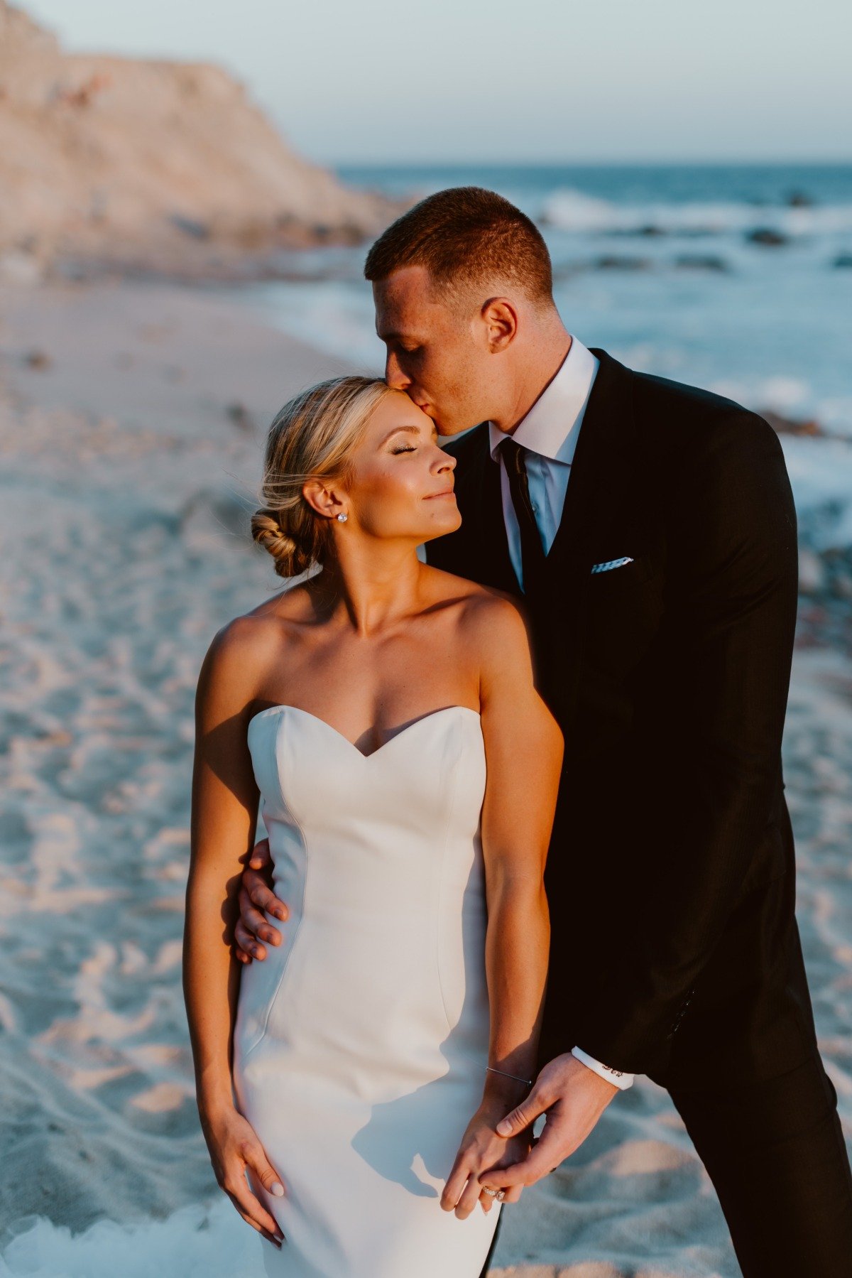 NBA player Dylan Windler marries his love Lauren