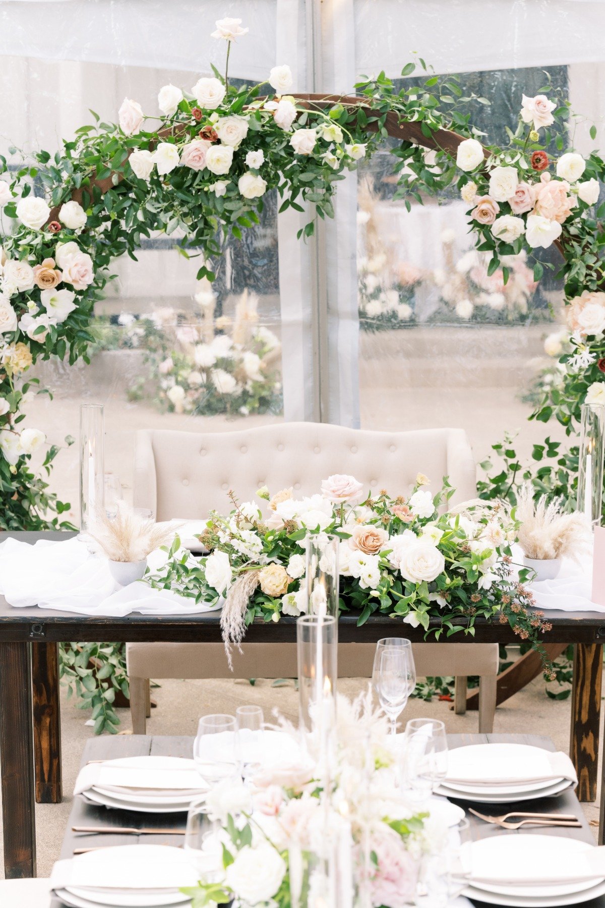 Sweetheart table florals