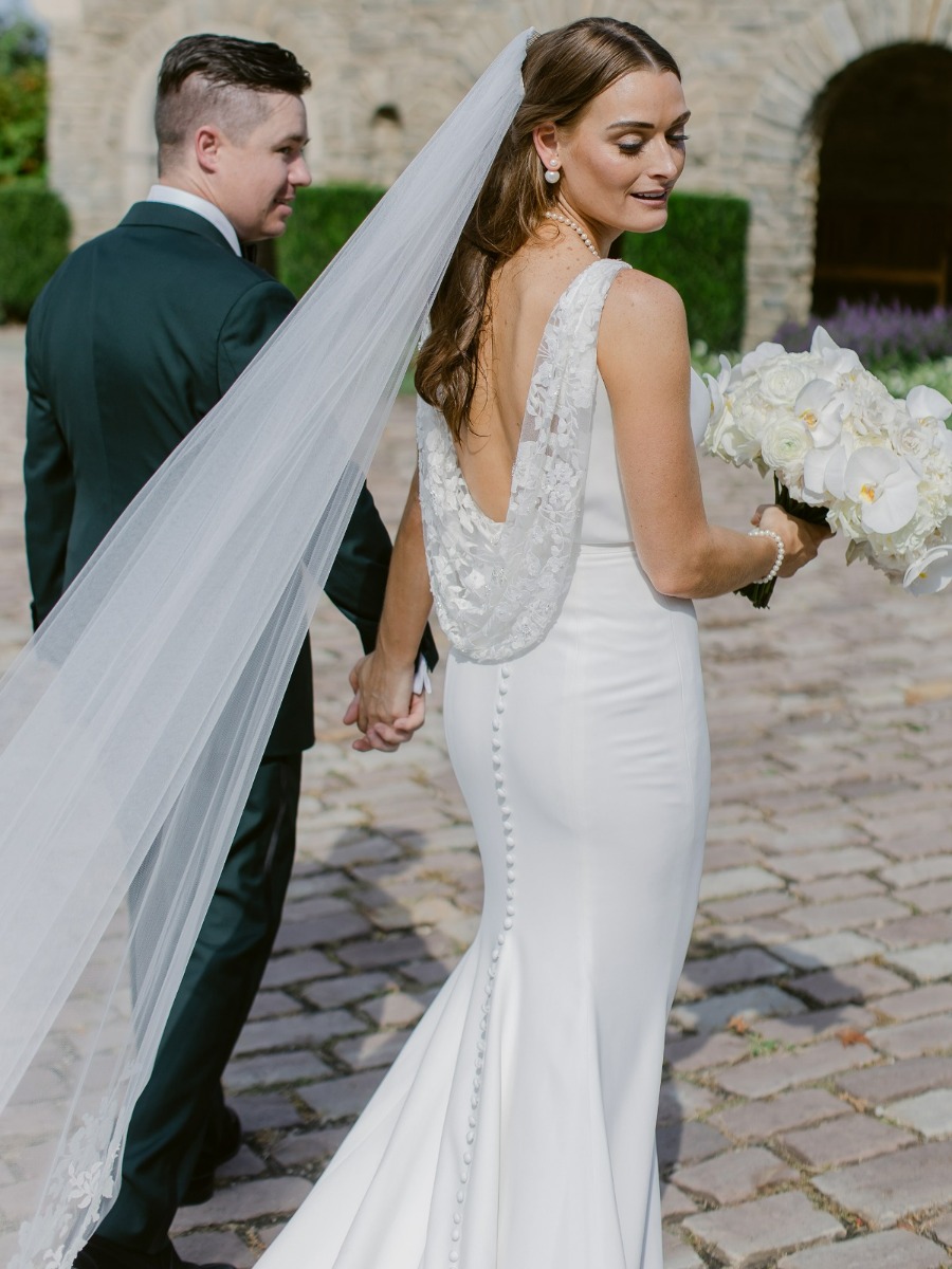 This Modern, Monochromatic Jewish Wedding Got the Party Started with a Statement Dance Floor Installation