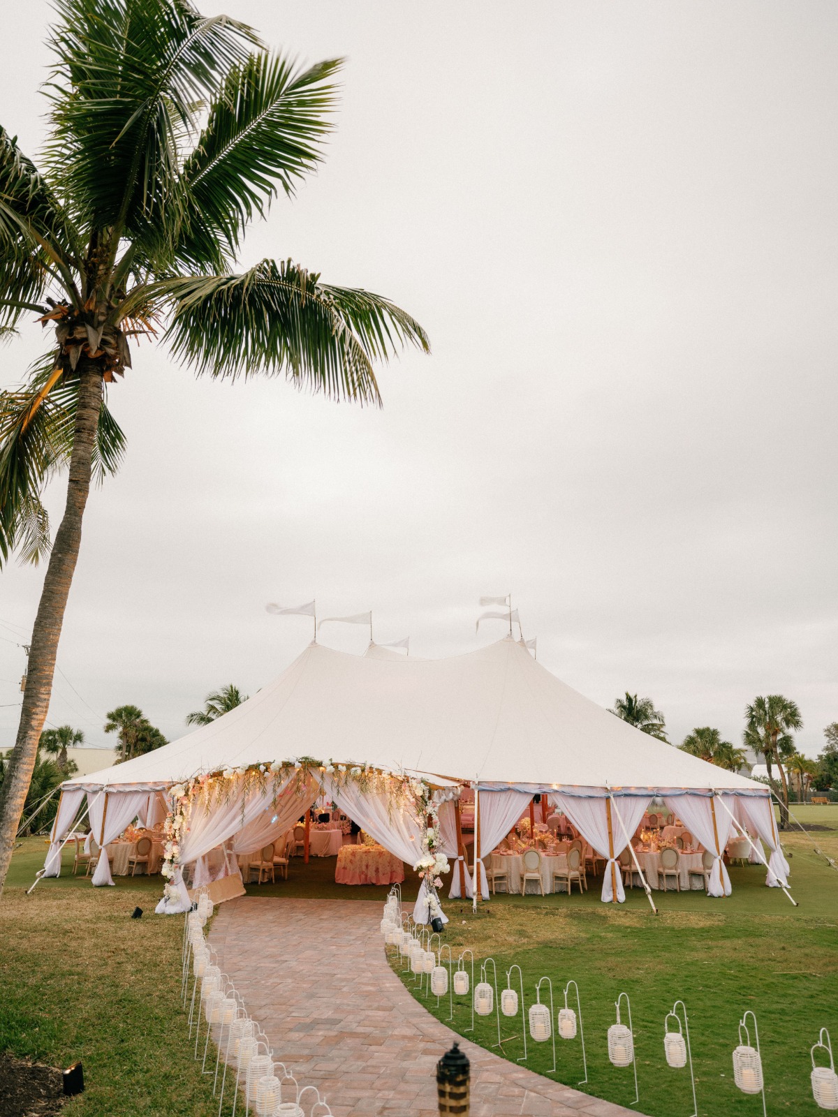hunter-ryan-photo-gasparilla-inn-wedding-lexie-christian-56