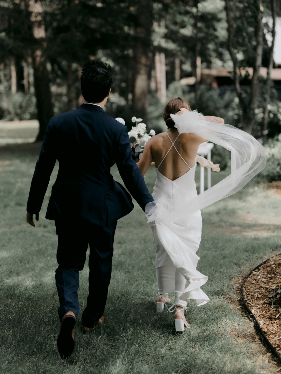 Rain Added to the Romance at this Wedding Under a Clear Tent