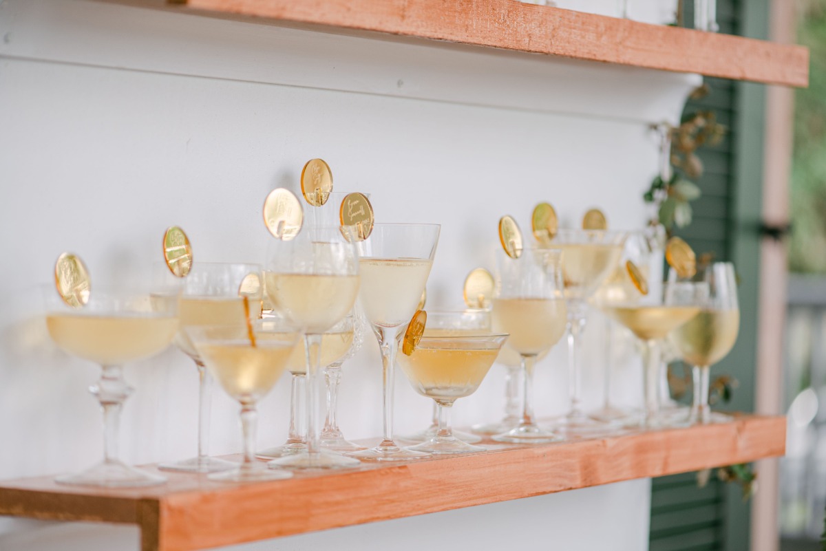 Vintage champagne glasses with personalized rim ornament