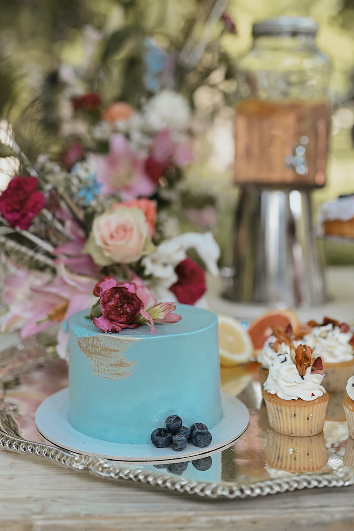 vintage wedding dessert table
