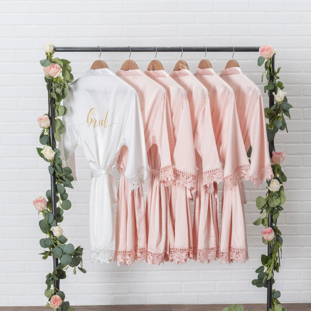 lace trimmed bridesmaid robes