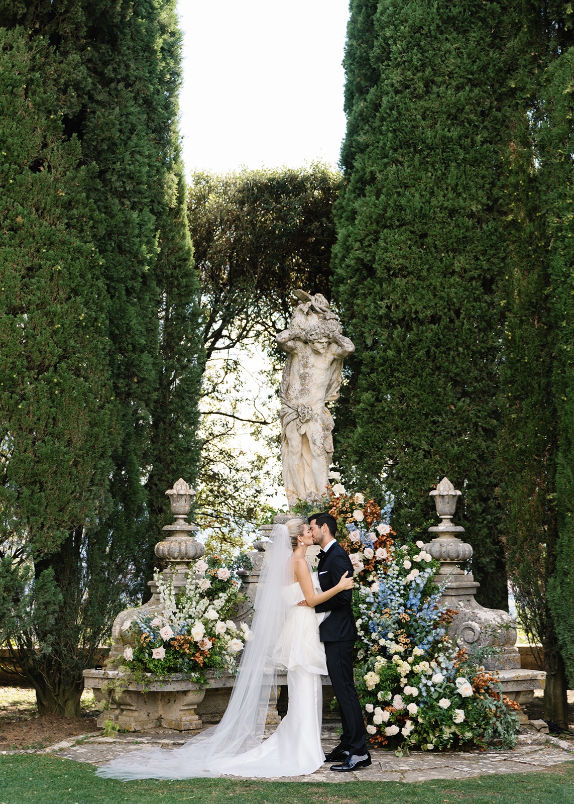 Modern Garden Wedding With A Custom Convertible Dress!