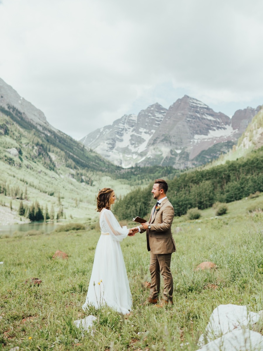 Colorado Wedding at Maroon Bells Amphitheater