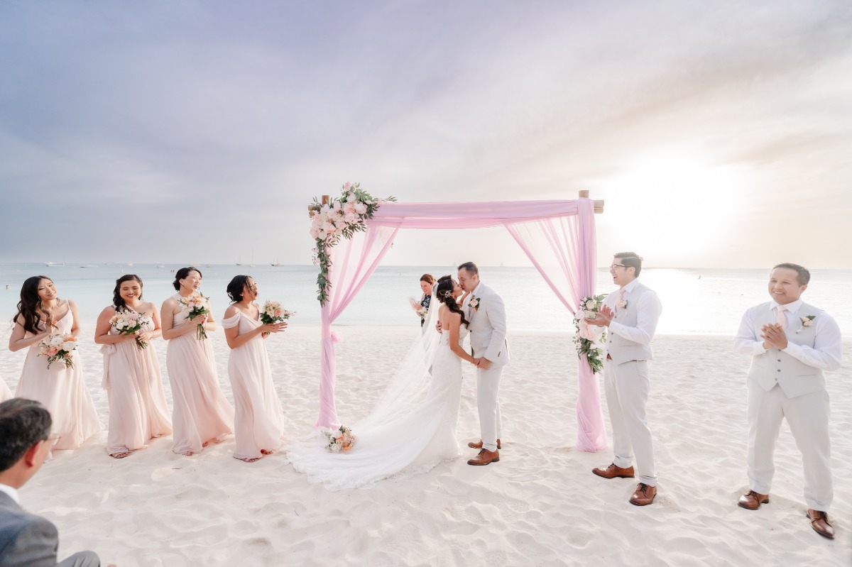 destination wedding in Aruba