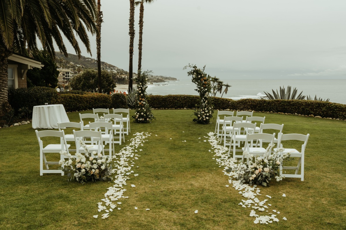 Floral ceremony installations
