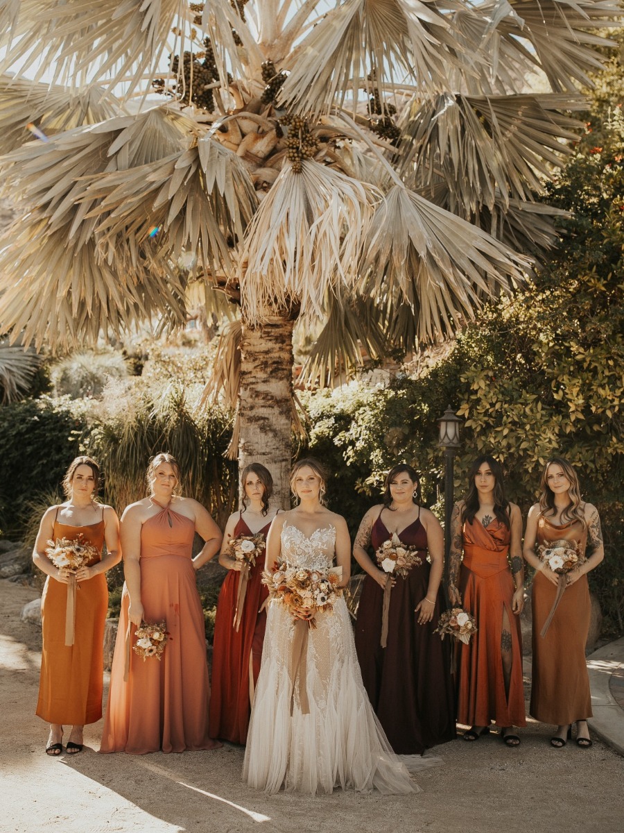 Dance in the Desert at this Palm Springs Wedding