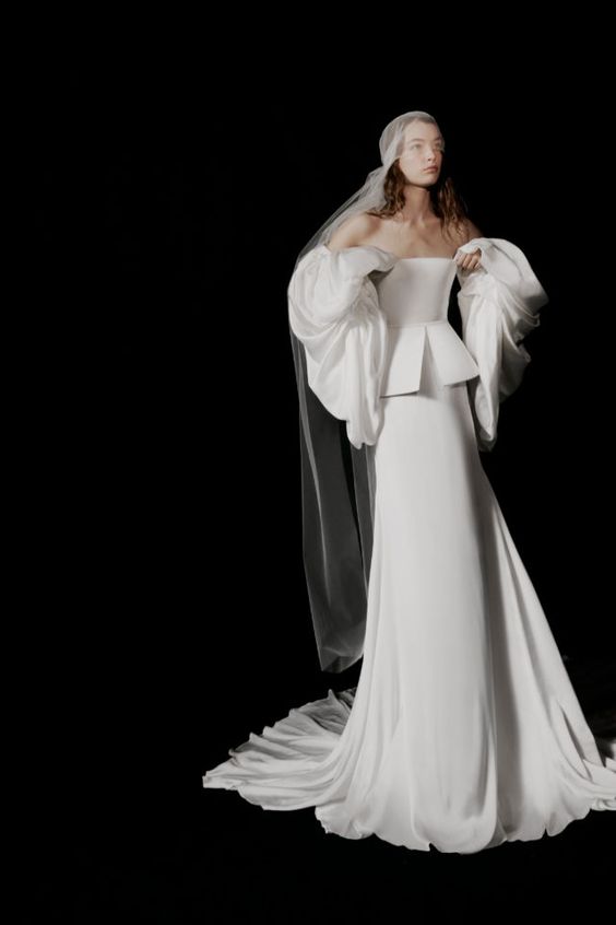 structural Vera Wang wedding gown