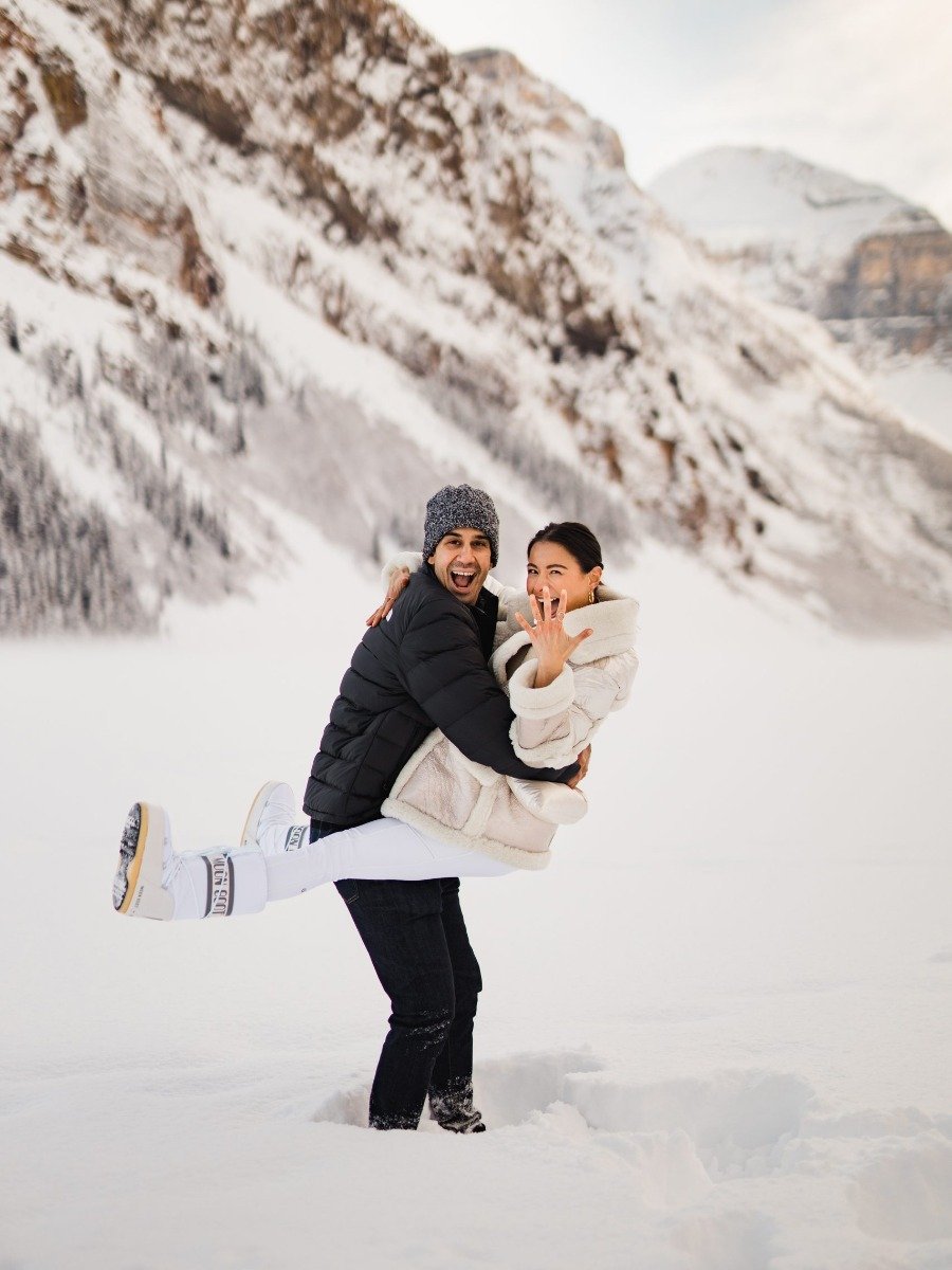 These Winter Proposals Are The Absolute Sweetest!