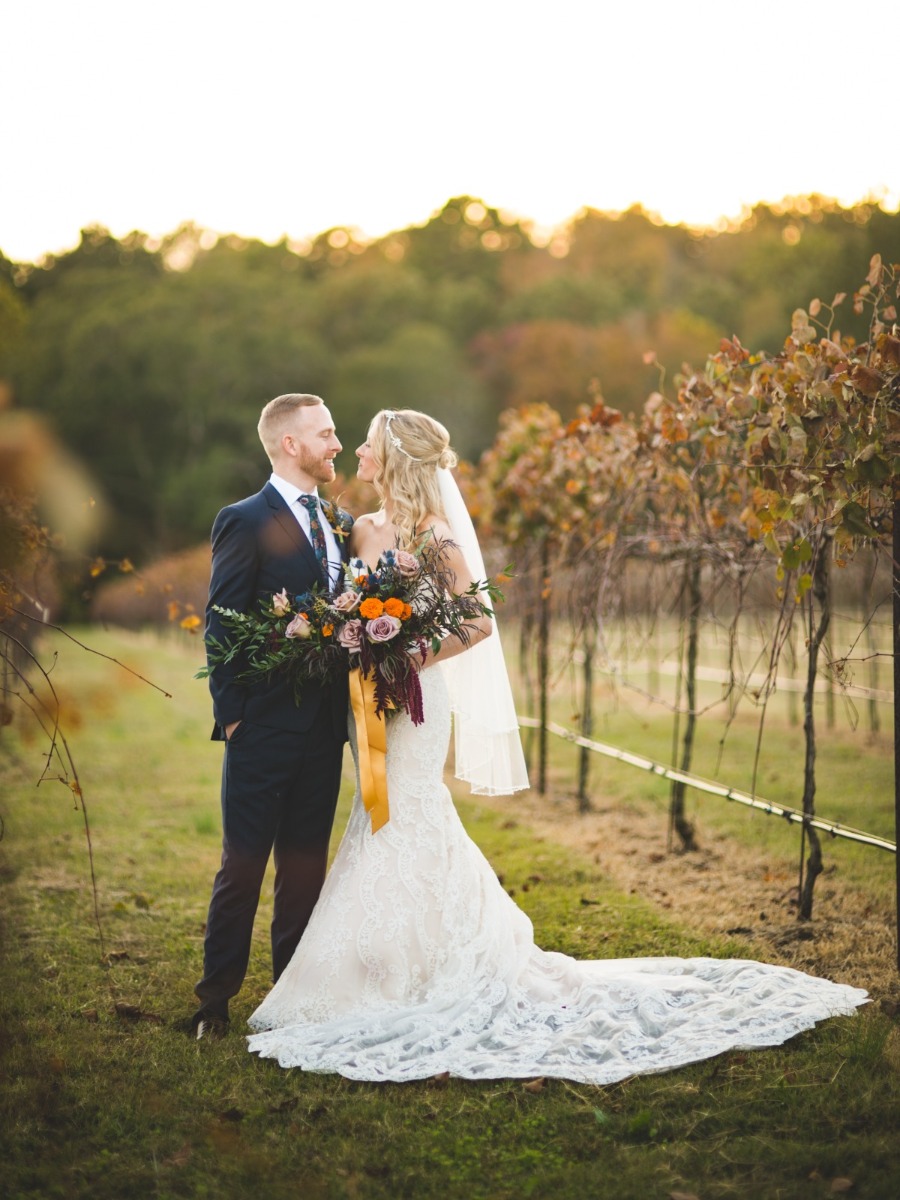 A Vineyard Wedding with All the Swoon-worthy Autumn Colors