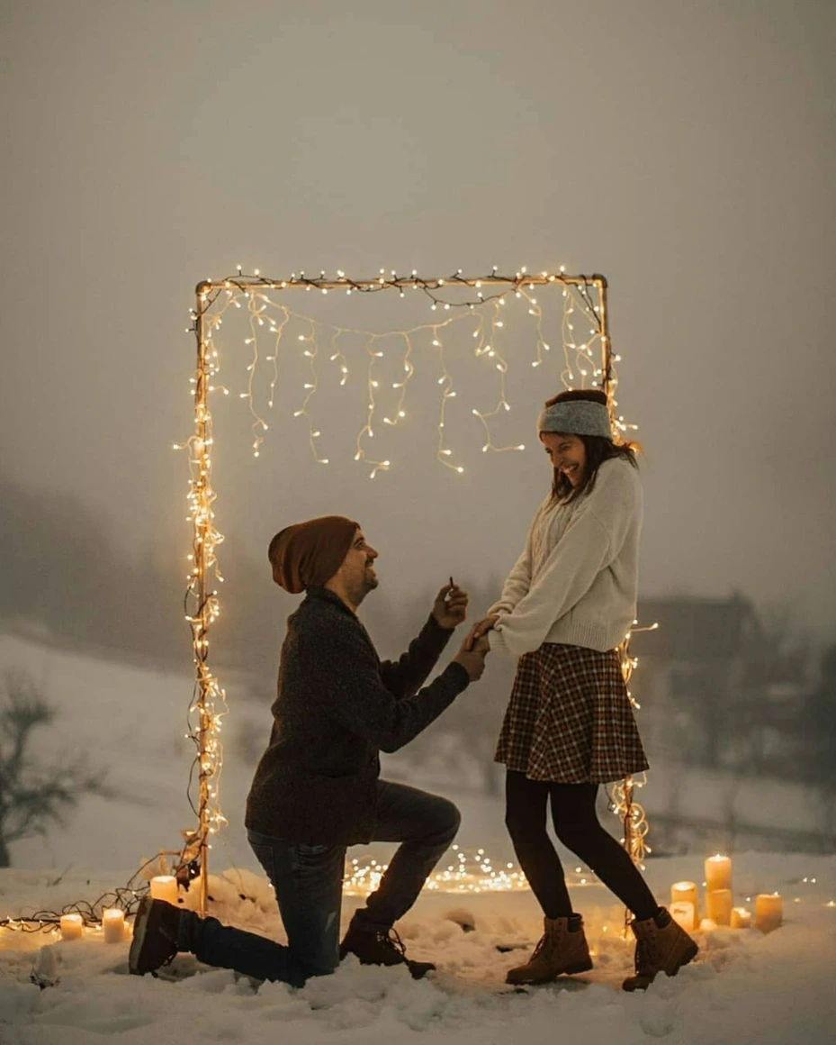 cute proposal with Christmas lights