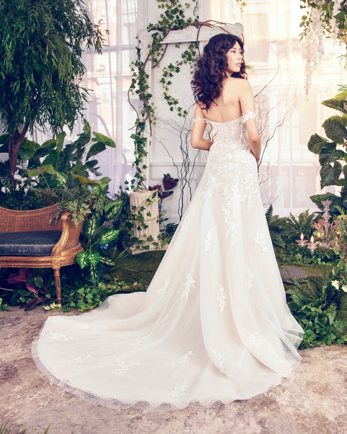 Marz Ines di Santo Fall 2023 wedding dress collection