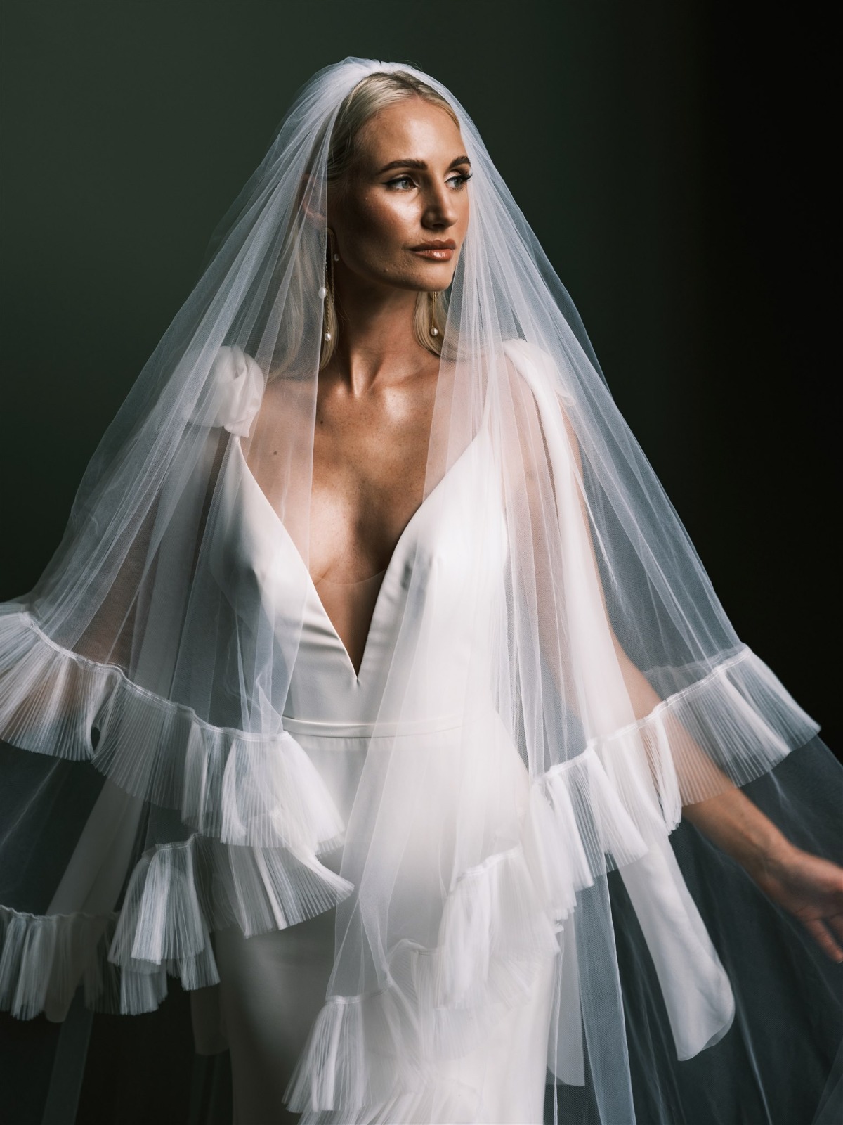 tiered ruffle wedding veil