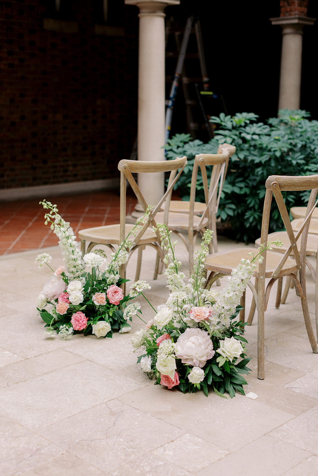 ceremony flower arrangements that sit on the ground