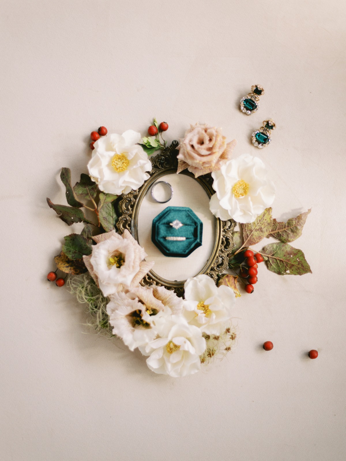 turquoise and apricot wedding theme