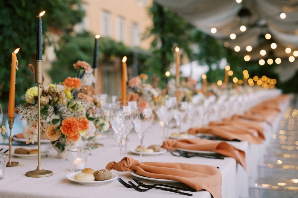 how to use tapered candles at your reception