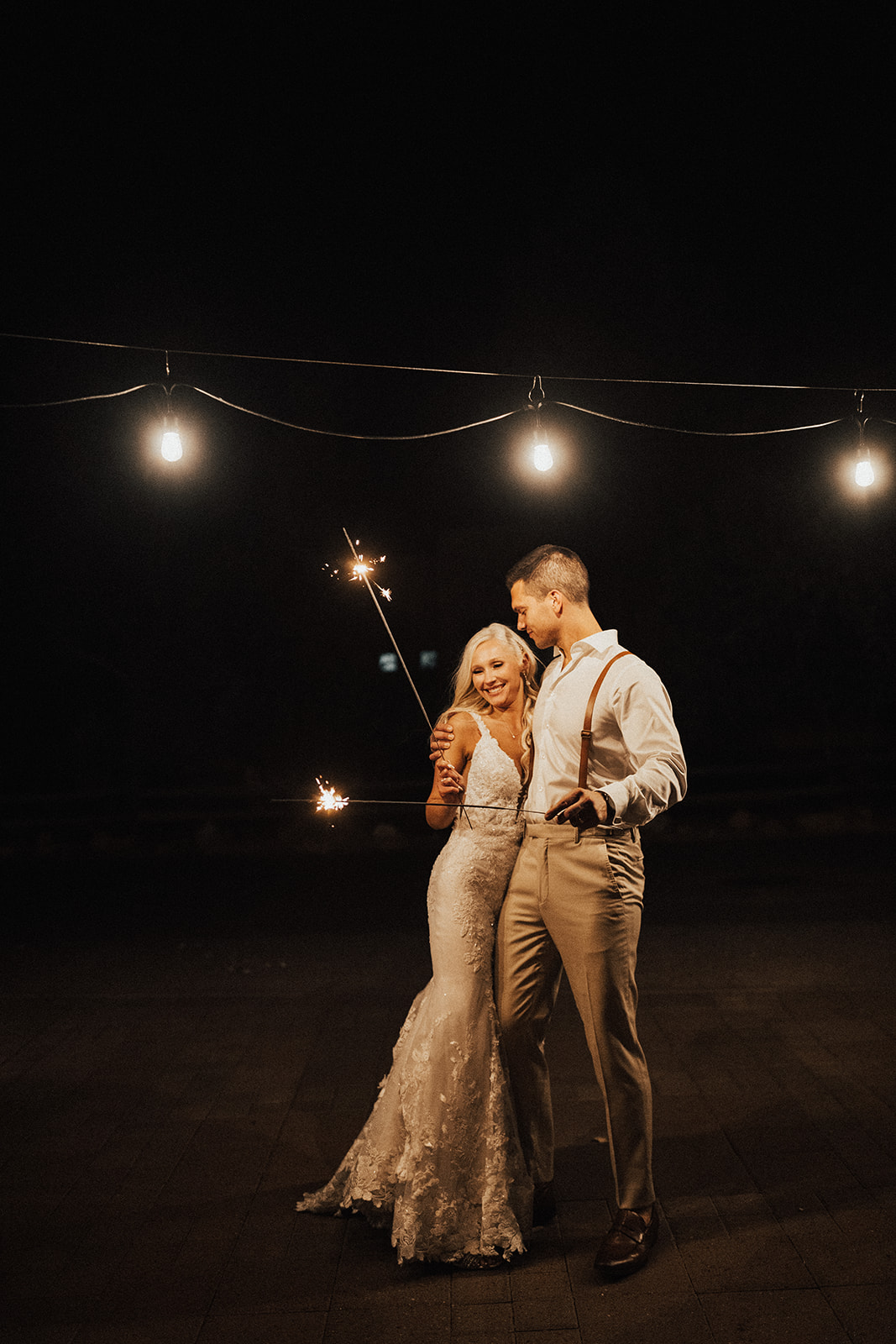 Unique ways to use sparklers at your wedding