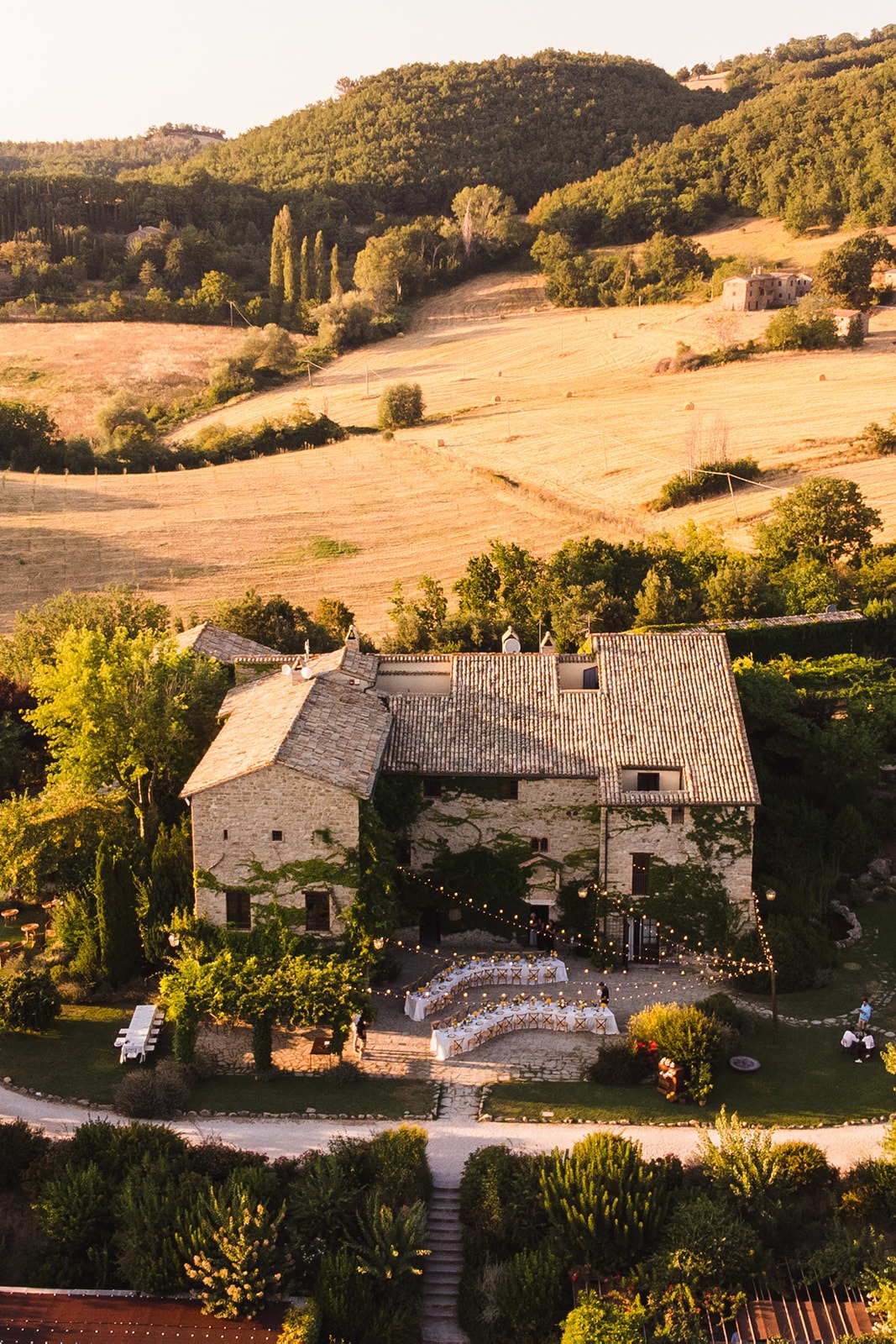 This Wedding Venue In Assisi Italy Does Winding Tables With Views Like No Other