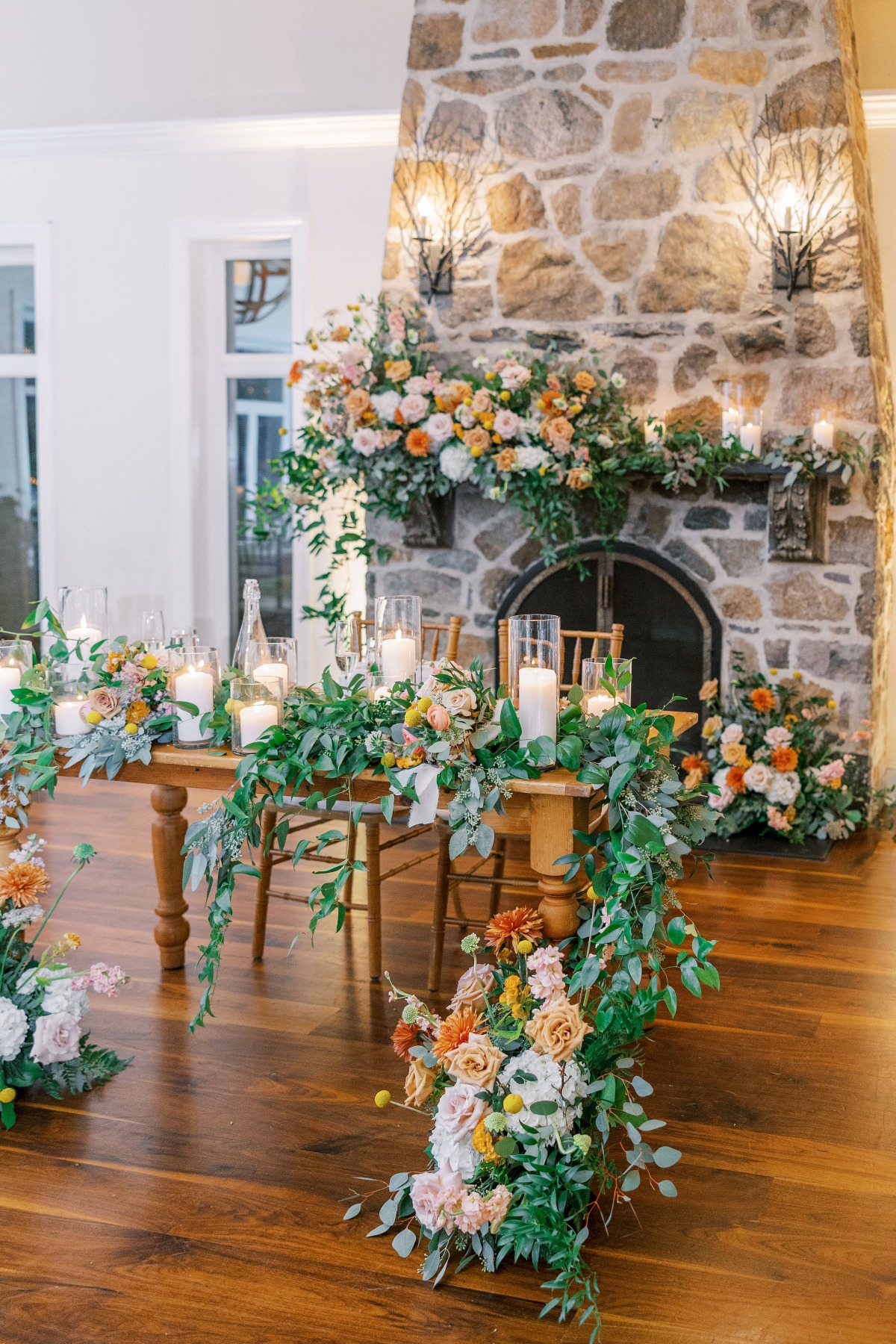 Cascading Sweetheart Table Florals