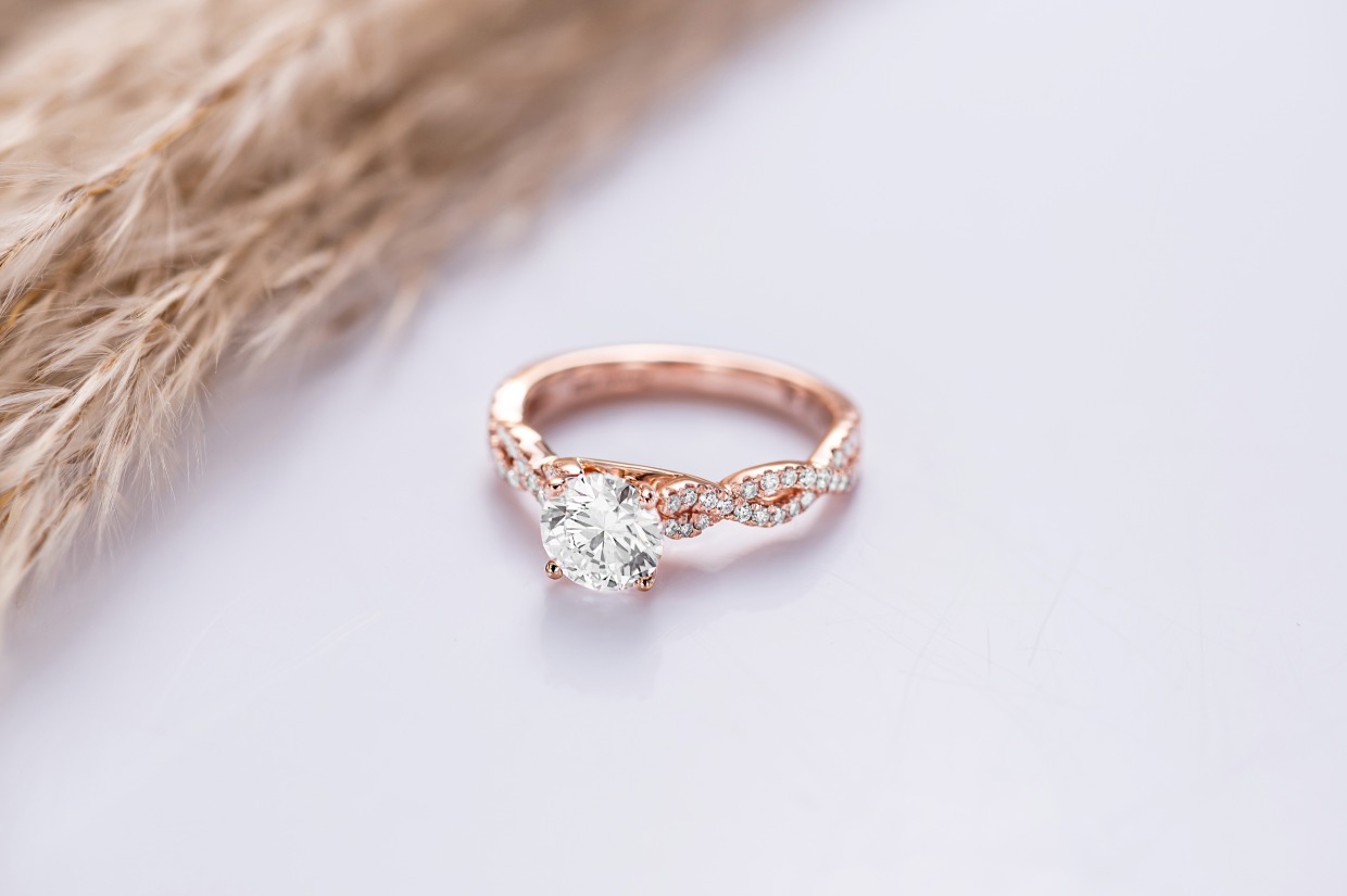Grown Brilliance Round Lab Grown Diamond Double Twist Engagement Ring