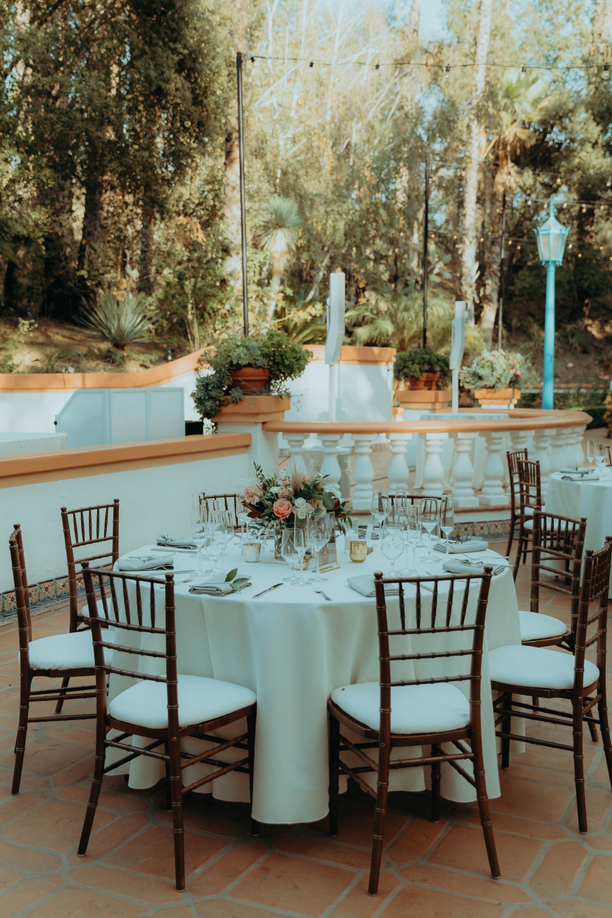 Rancho Los Lomas mint and peach wedding