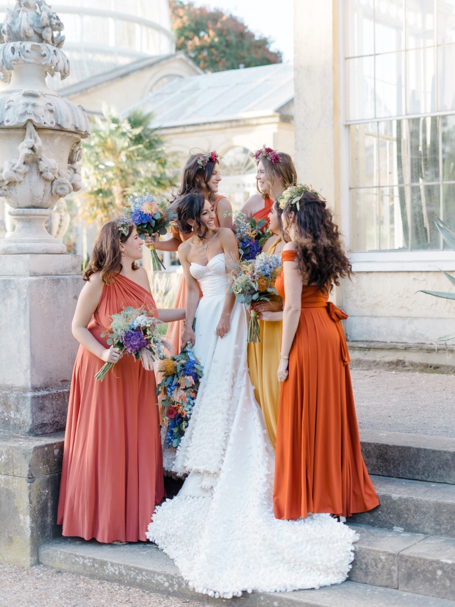 A Colorful Fall Wedding in the UK at the Iconic Syon Park for 50K