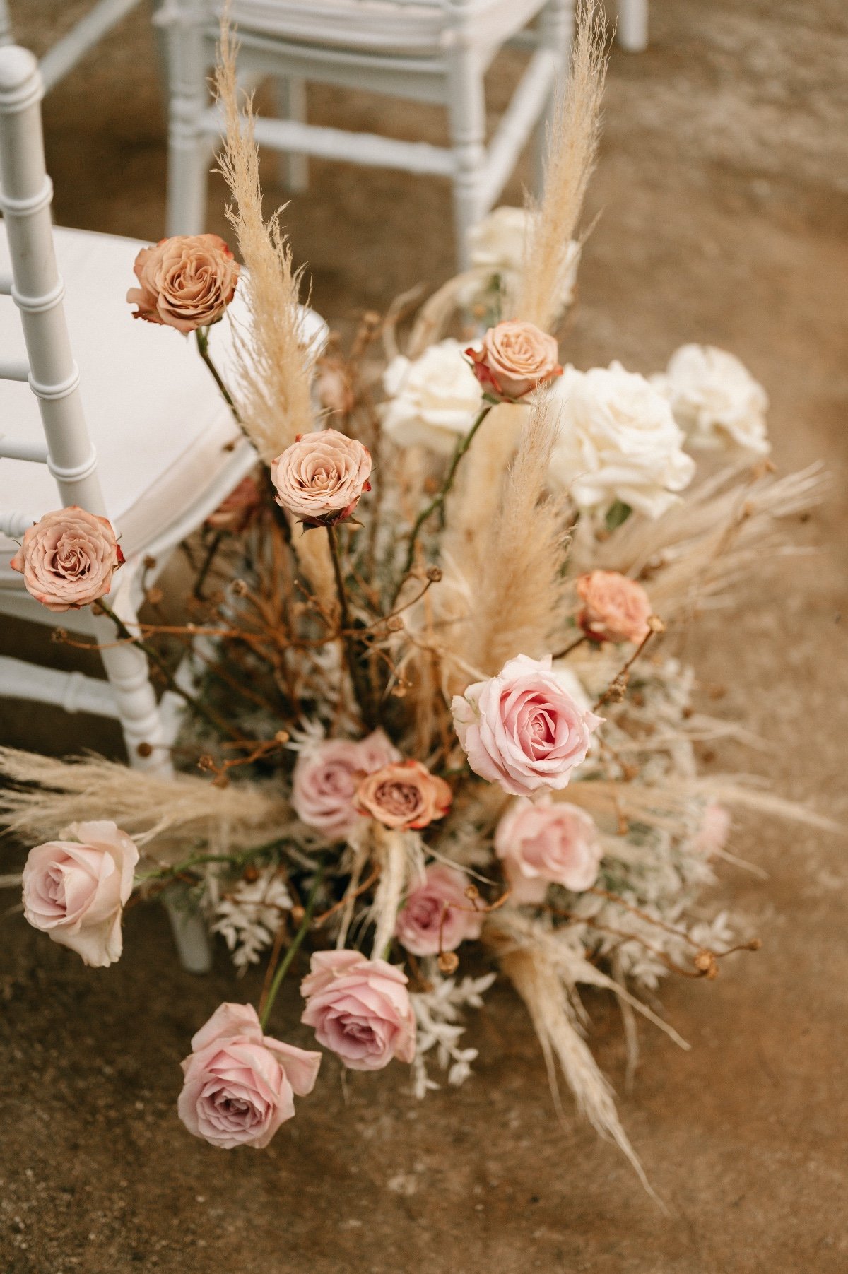 the most unique ways to use roses in your wedding bouquet