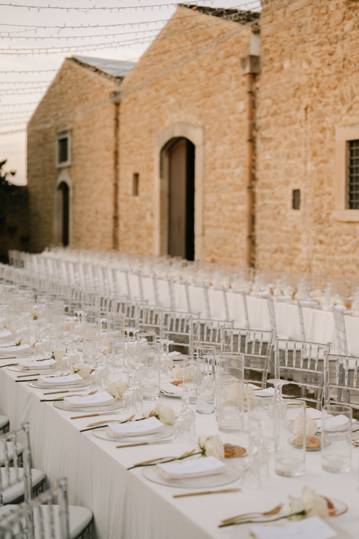 the simplest wedding reception table ideas