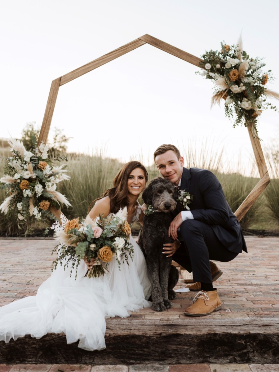 A Simple and Sweet Fall Wedding in Texas at Two Wishes Ranch Events