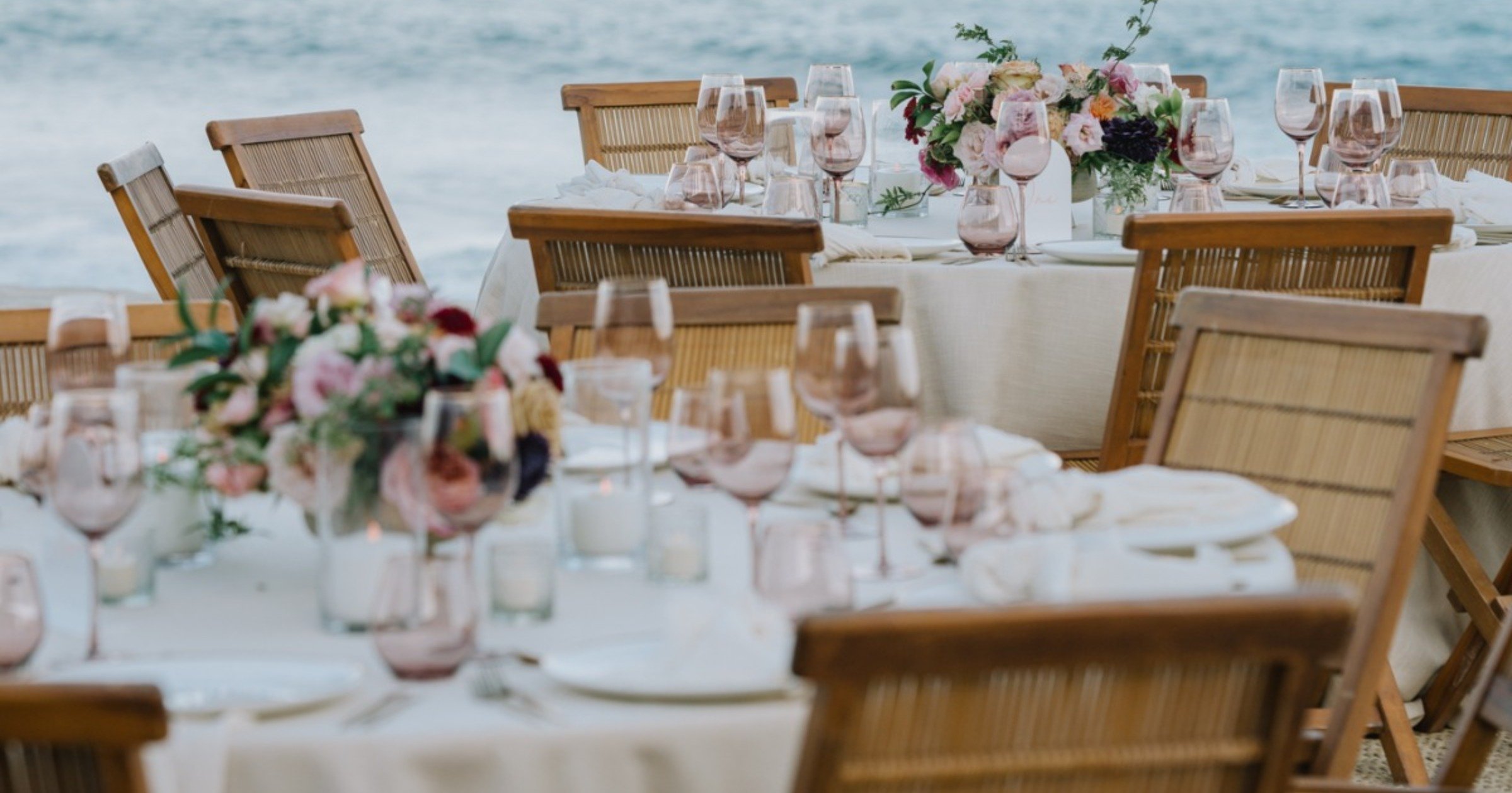 This Couple Created a Meadow on the Beach at Their $100,000 Los Cabos Wedding