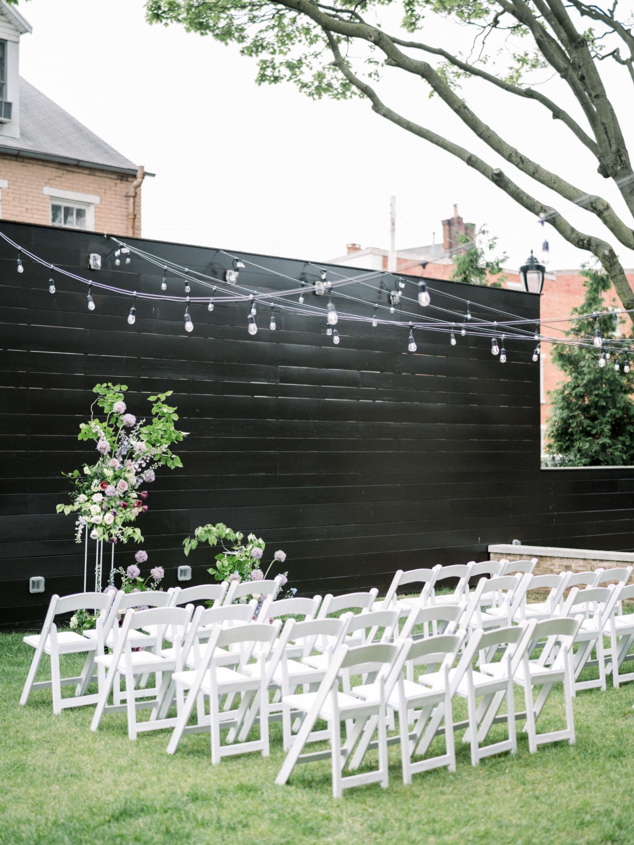 Mallory McClure Photography - Laura Of Lauxmont (Florals)