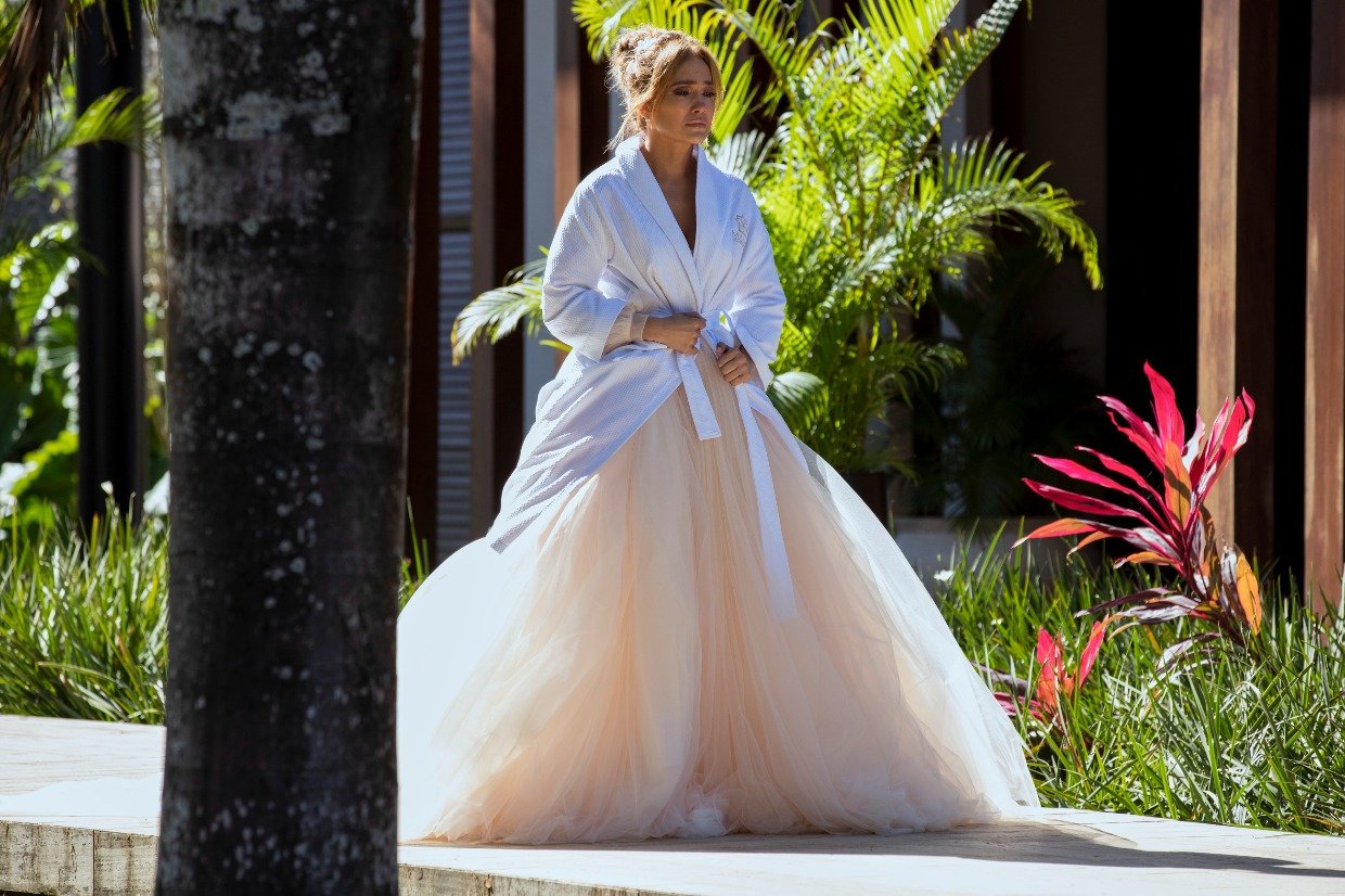 Behind the scenes photo of J-Lo in Shotgun Wedding