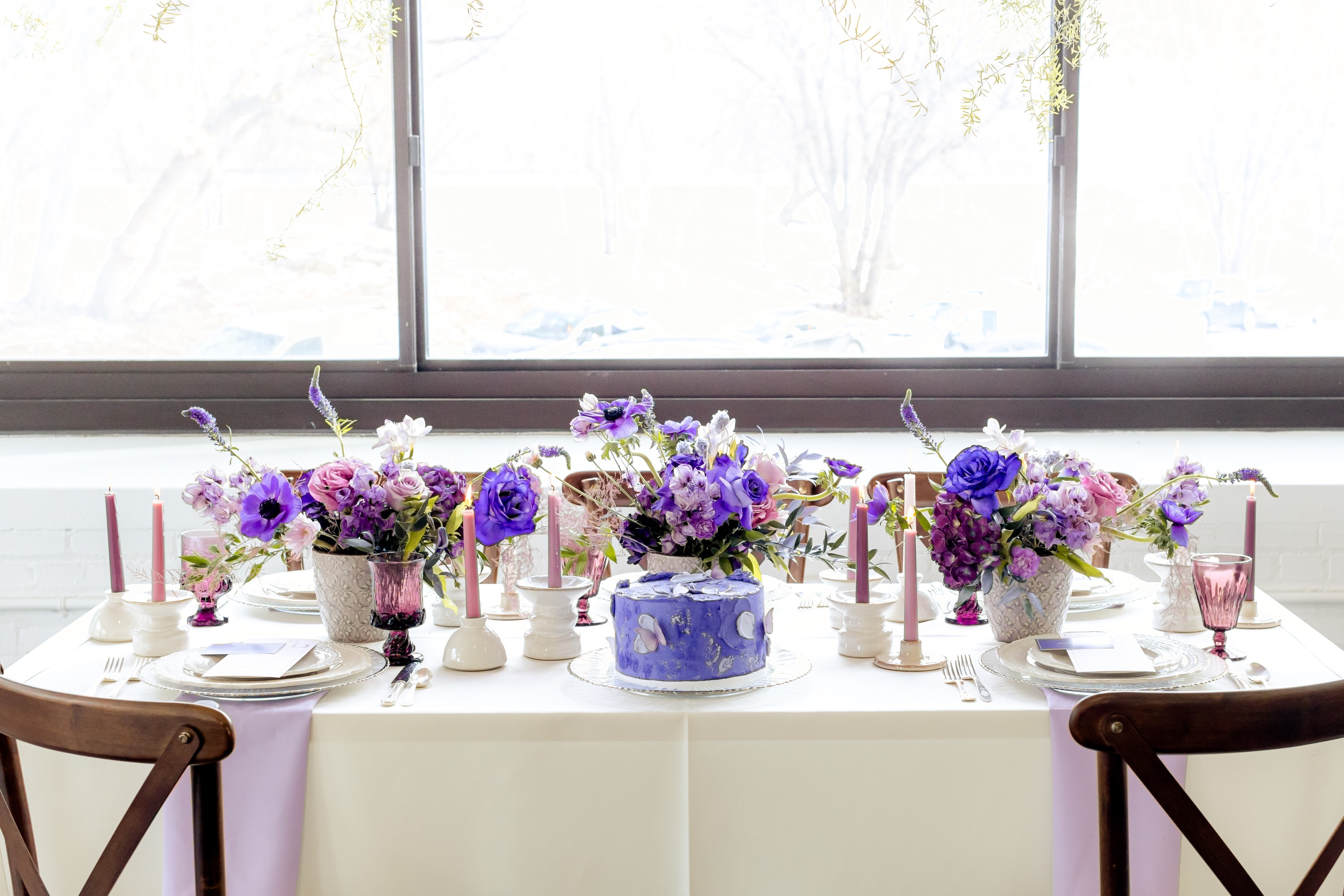 purple sweetheart table